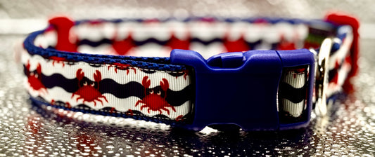 Crabs Adjustable Dog Collar Red White Blue Beach Ocean  Strong NEW 16 1/2” - 24”